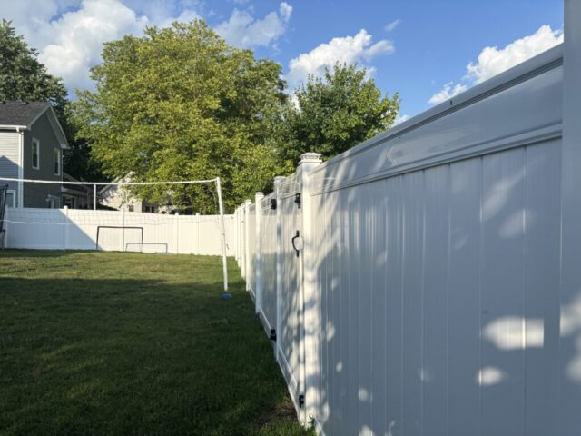 Residential Vinyl Fence Installation in Elgin, Illinois